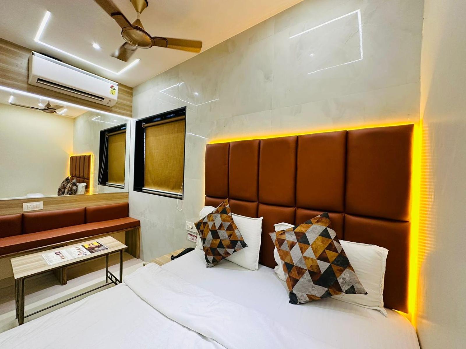 Hotel Vashi Inn Navi Mumbai Zewnętrze zdjęcie