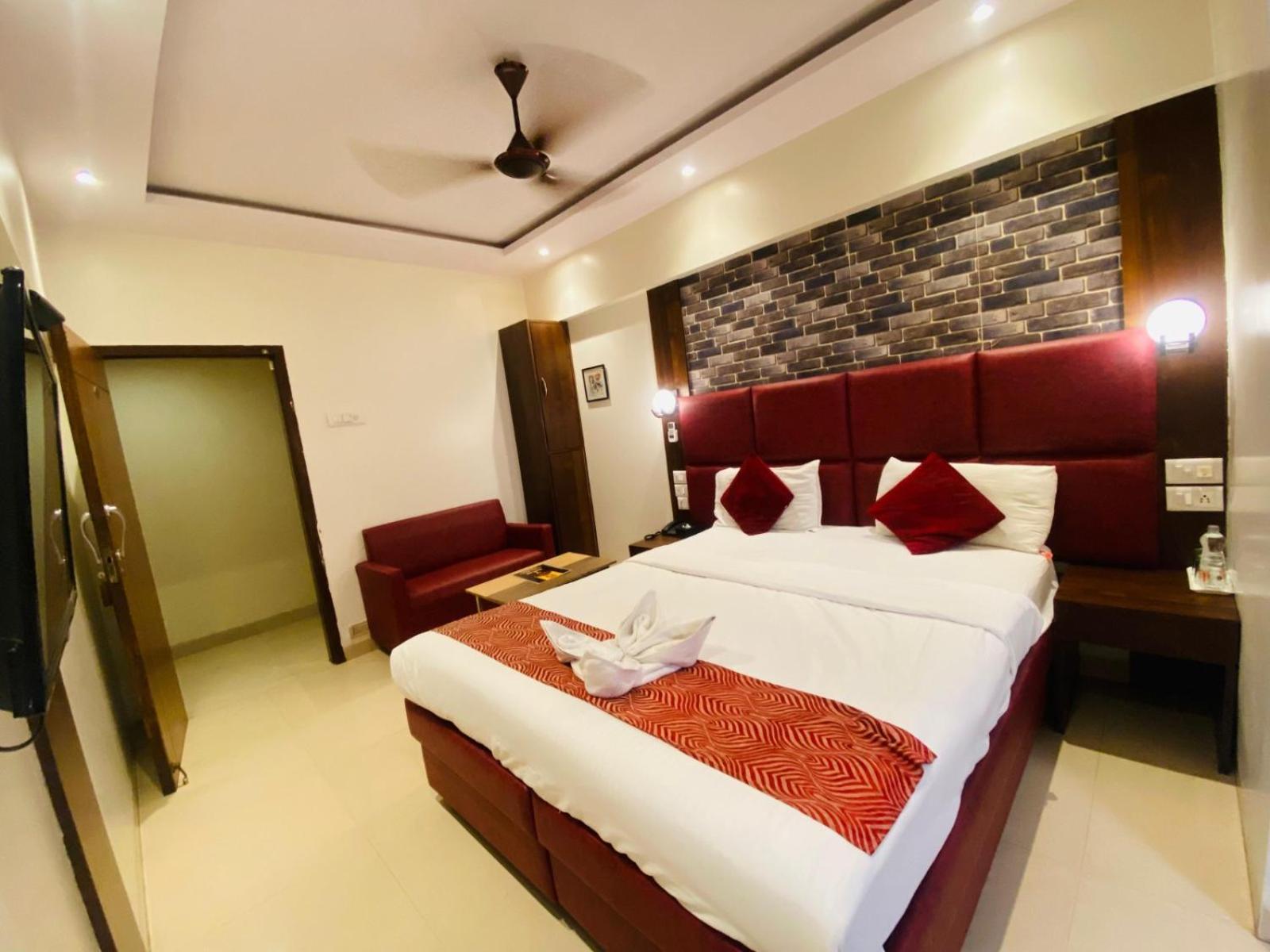 Hotel Vashi Inn Navi Mumbai Zewnętrze zdjęcie
