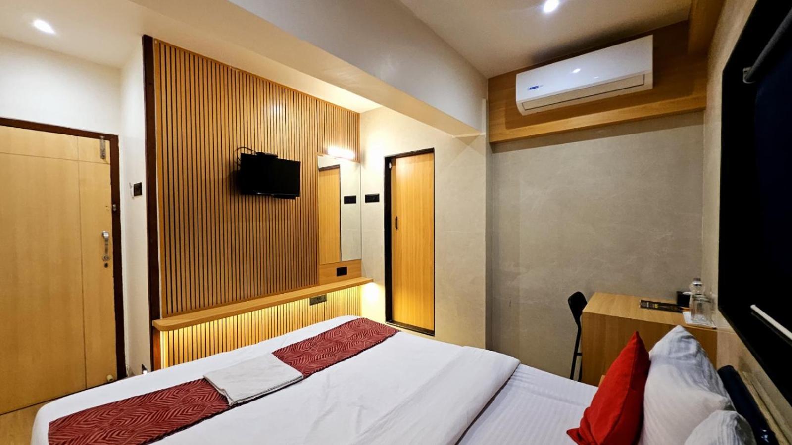 Hotel Vashi Inn Navi Mumbai Zewnętrze zdjęcie